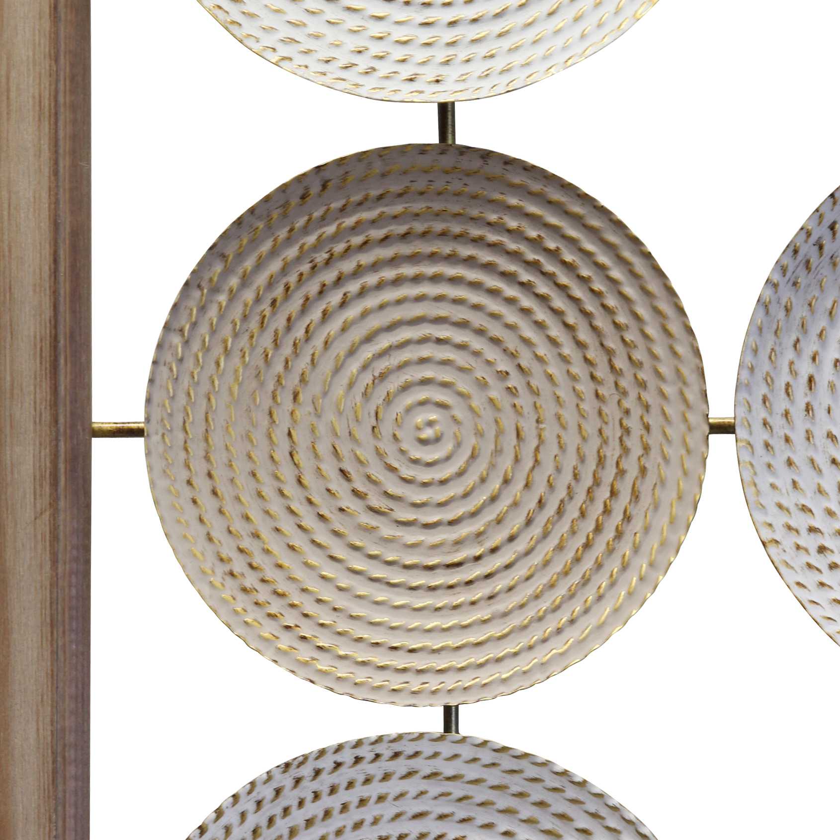 Matte Textured & Wood Framed Plates