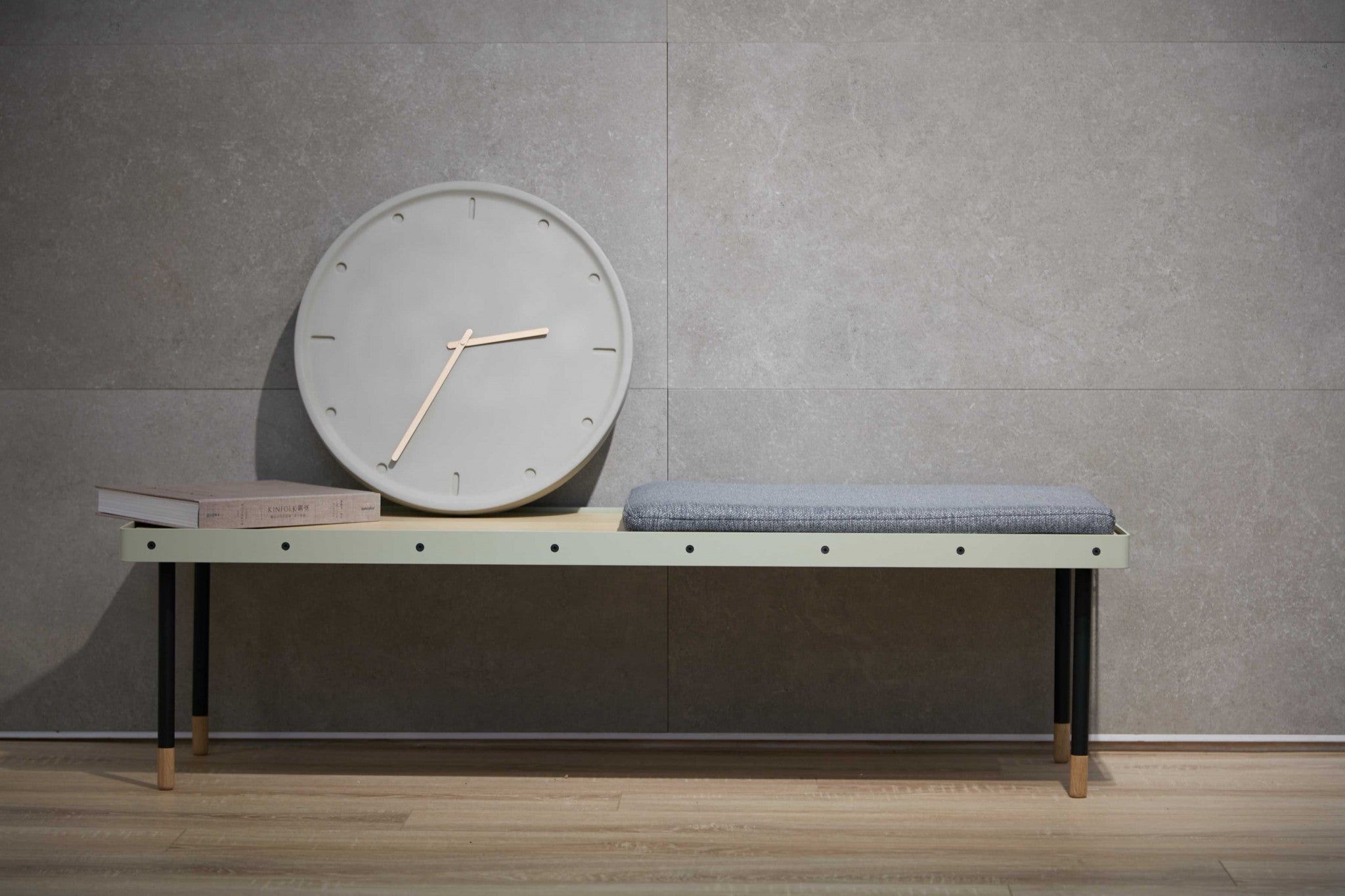 31.8" x 31.8" x 40" Beige Veneer Low Bench