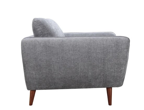 40" X 39" X 34" Gray Polyester Chair