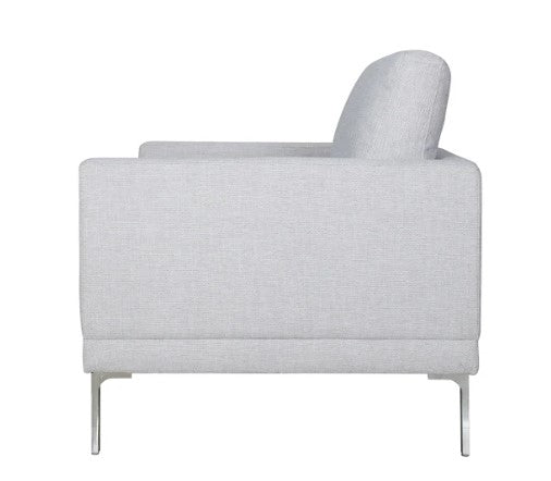 34" X 36" X 34" silver Polyester Chair