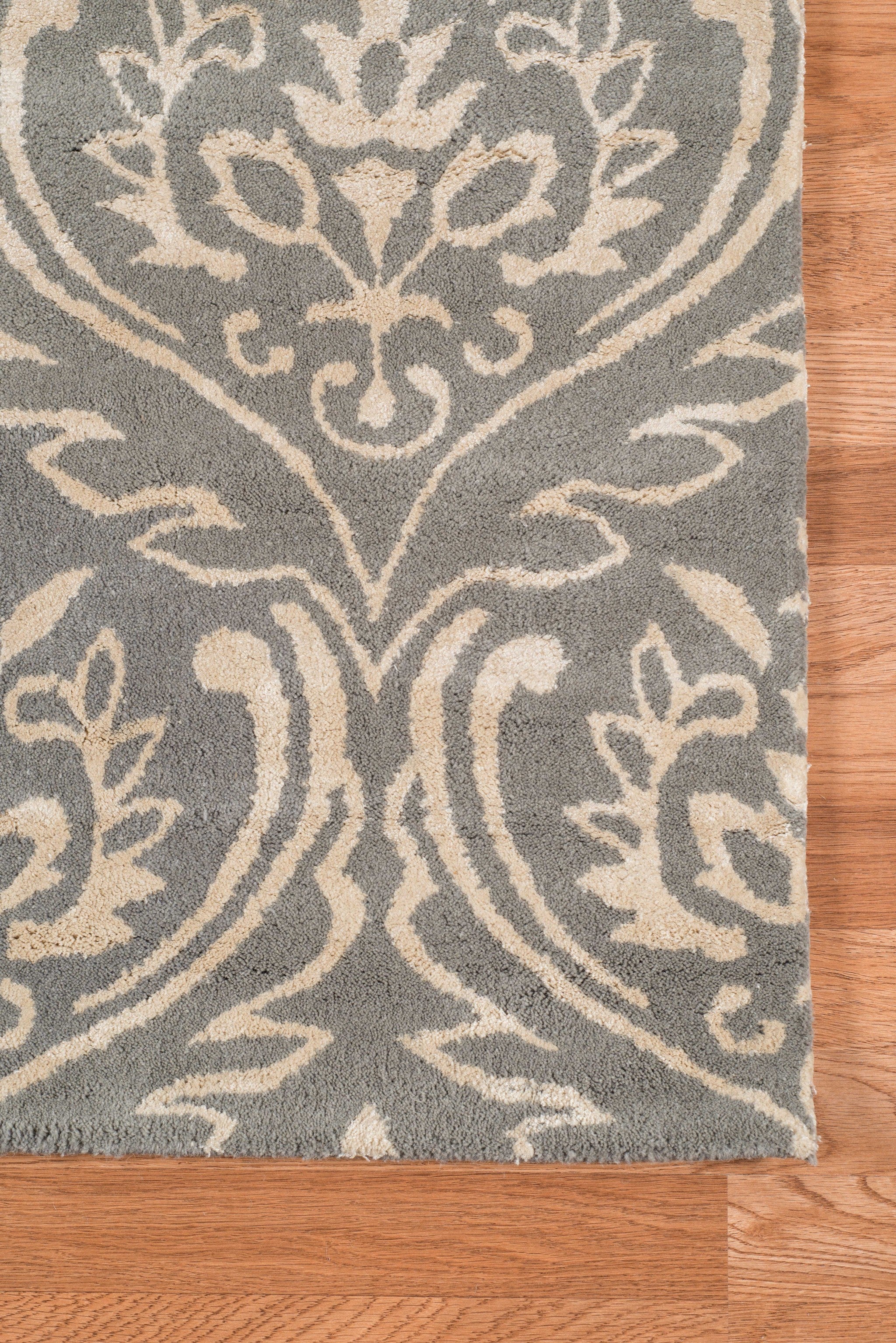 5" X8" X 0.5" Gray  Wool Area Rug