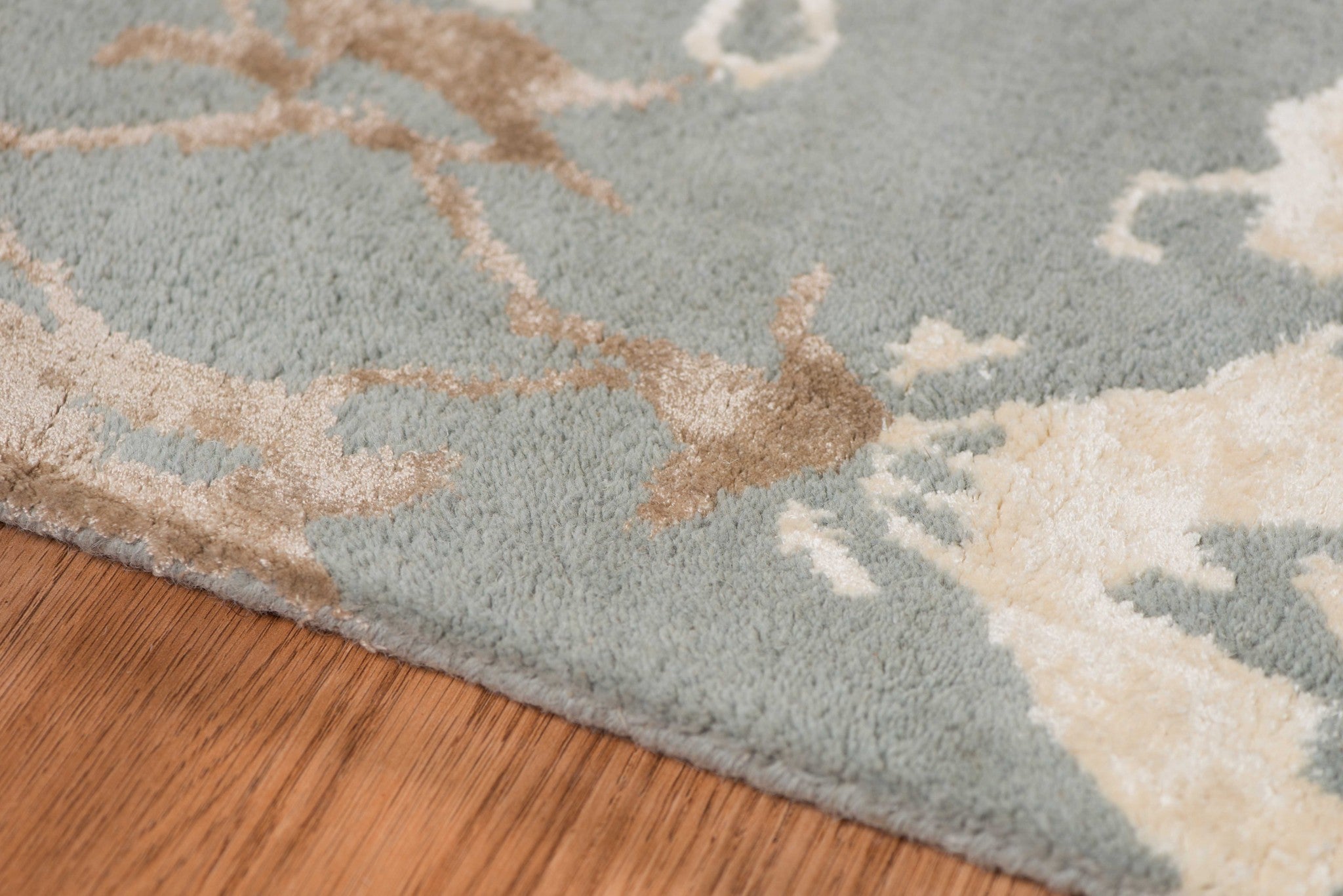 5" X8" X 0.5" Gray  Wool Area Rug