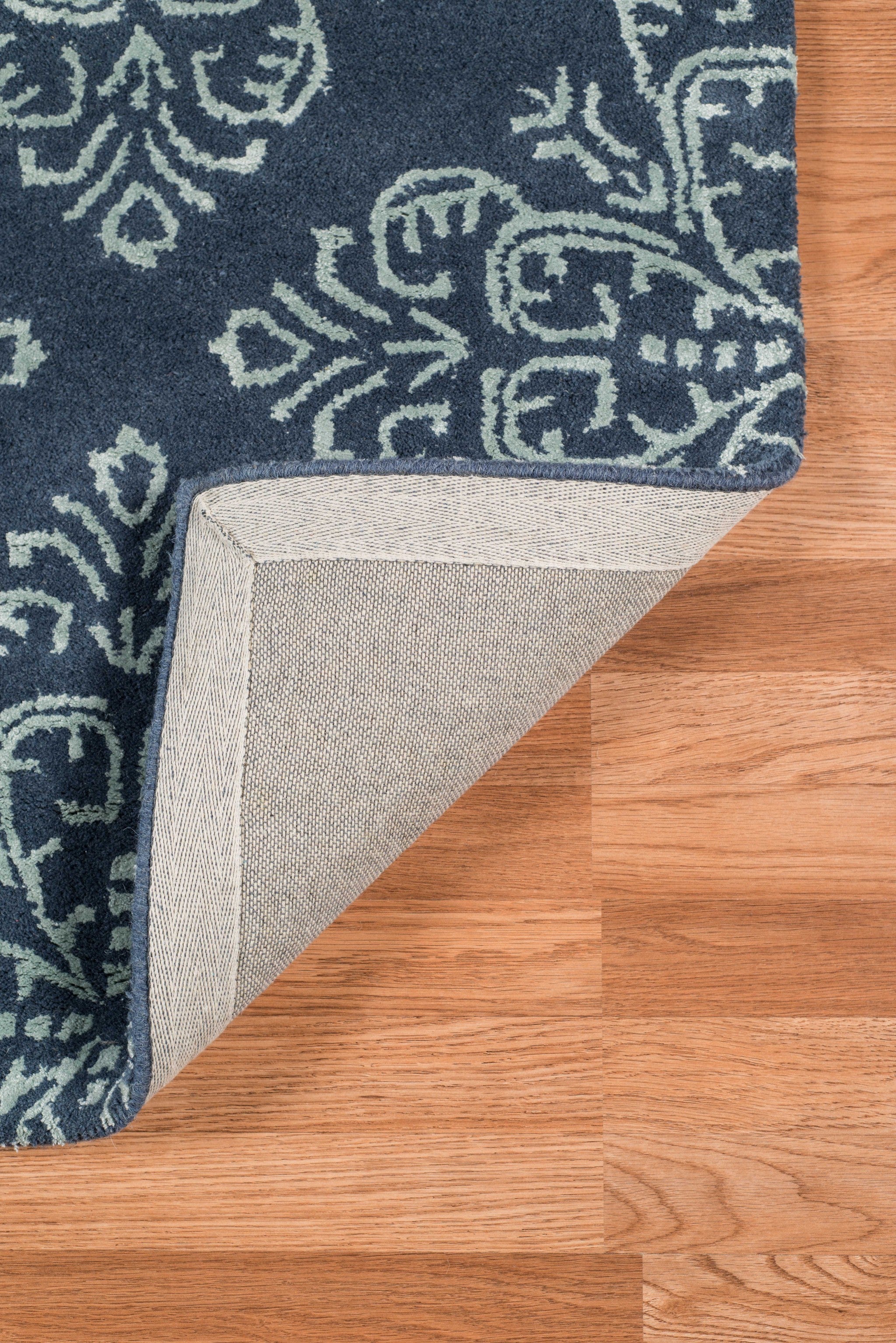 8" X11" X 0.5" Gray  Wool Area Rug