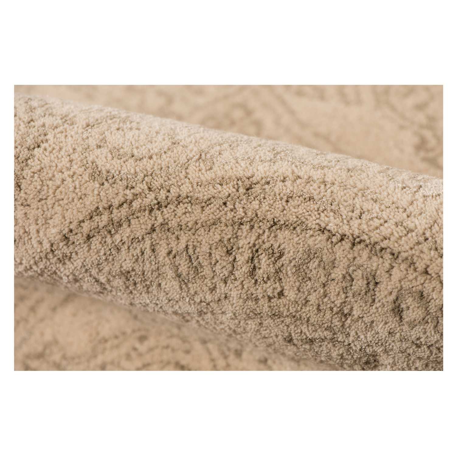7.6" X9.6" X 0.5" Beige  Wool Area Rug