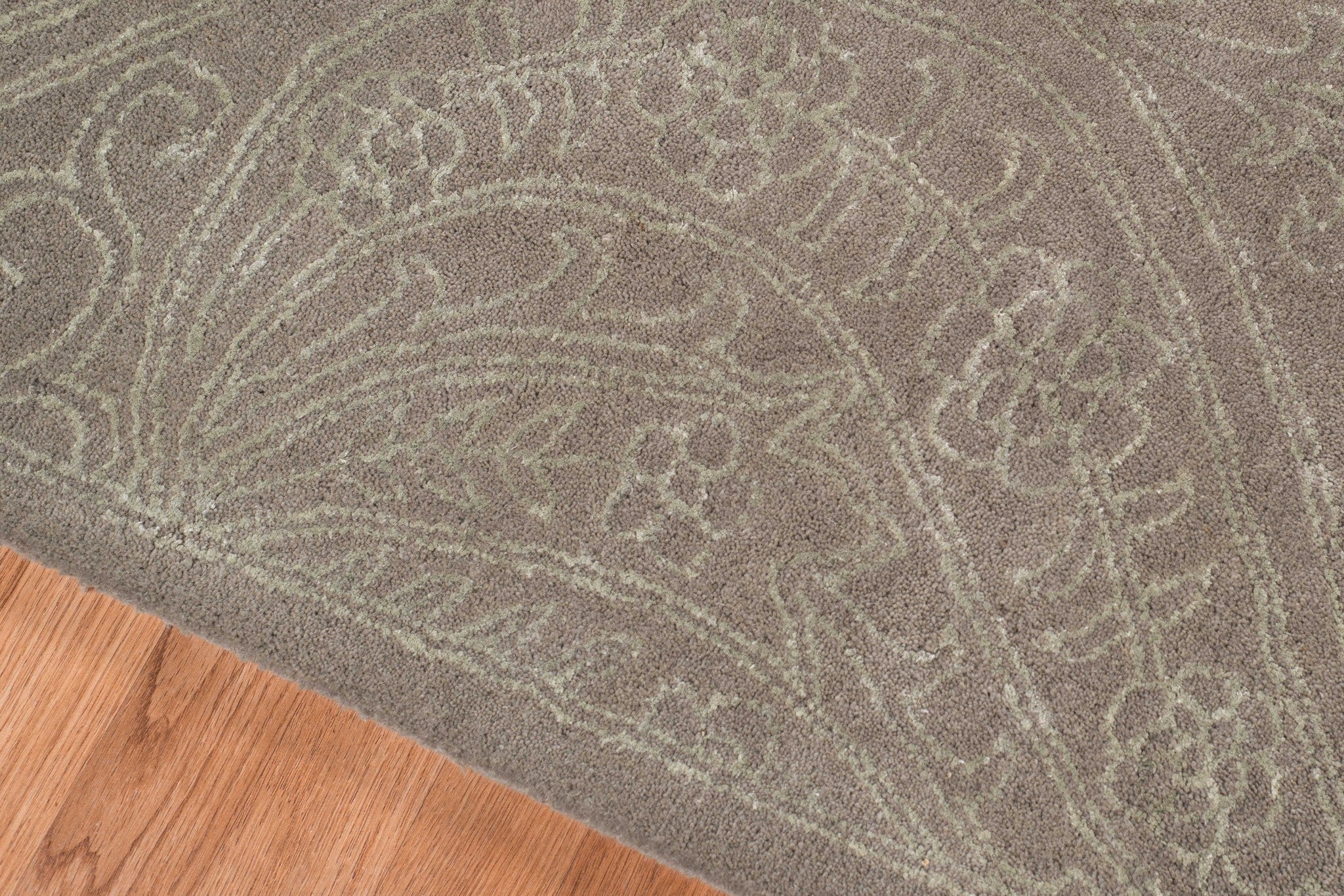 8" X11" X 0.5" Gray  Wool Area Rug