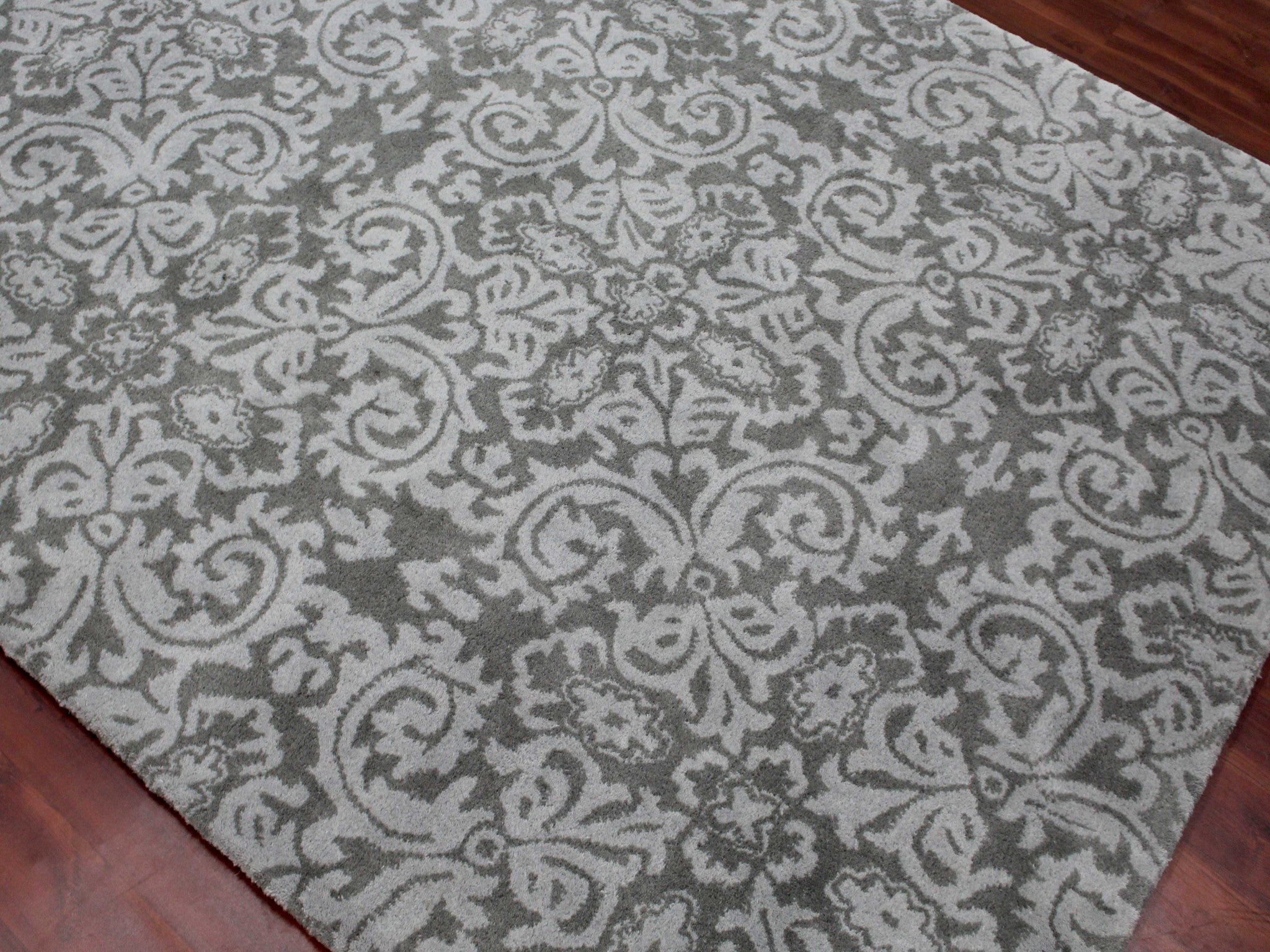 8" X10" X 0.5" Gray  Wool Area Rug