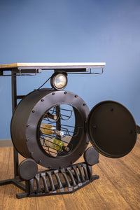 17.5" X 28.5" X 36" Black Train Bar