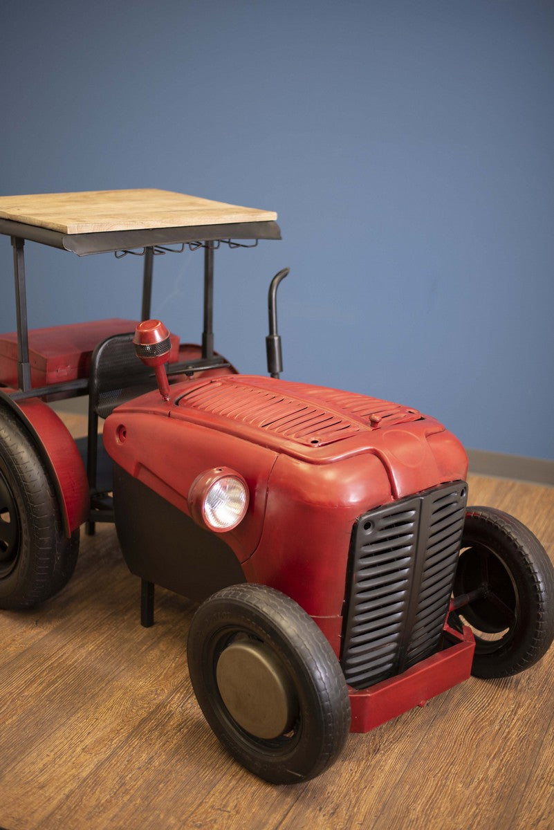 32" X 61" X 40.5" Red Tractor Bar