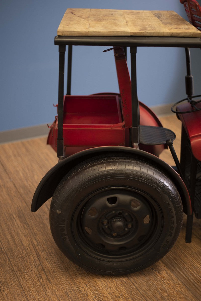 32" X 61" X 40.5" Red Tractor Bar