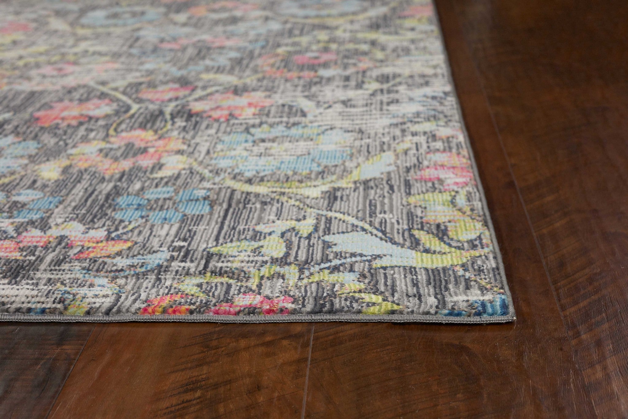 94" X 134" Sand Polypropylene Rug