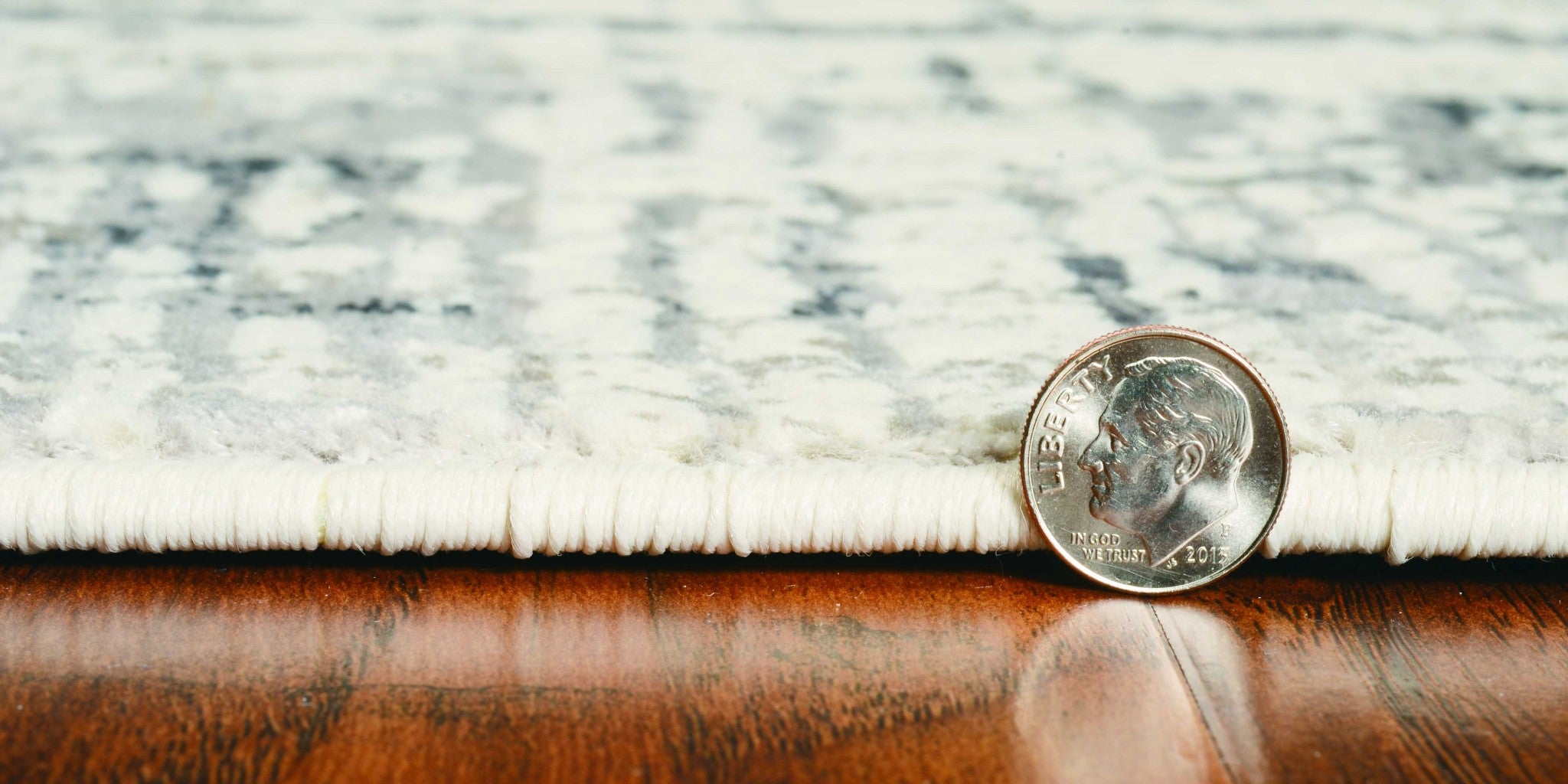 114" X 156" Ivory  Silver Polypropelene or Viscose Rug