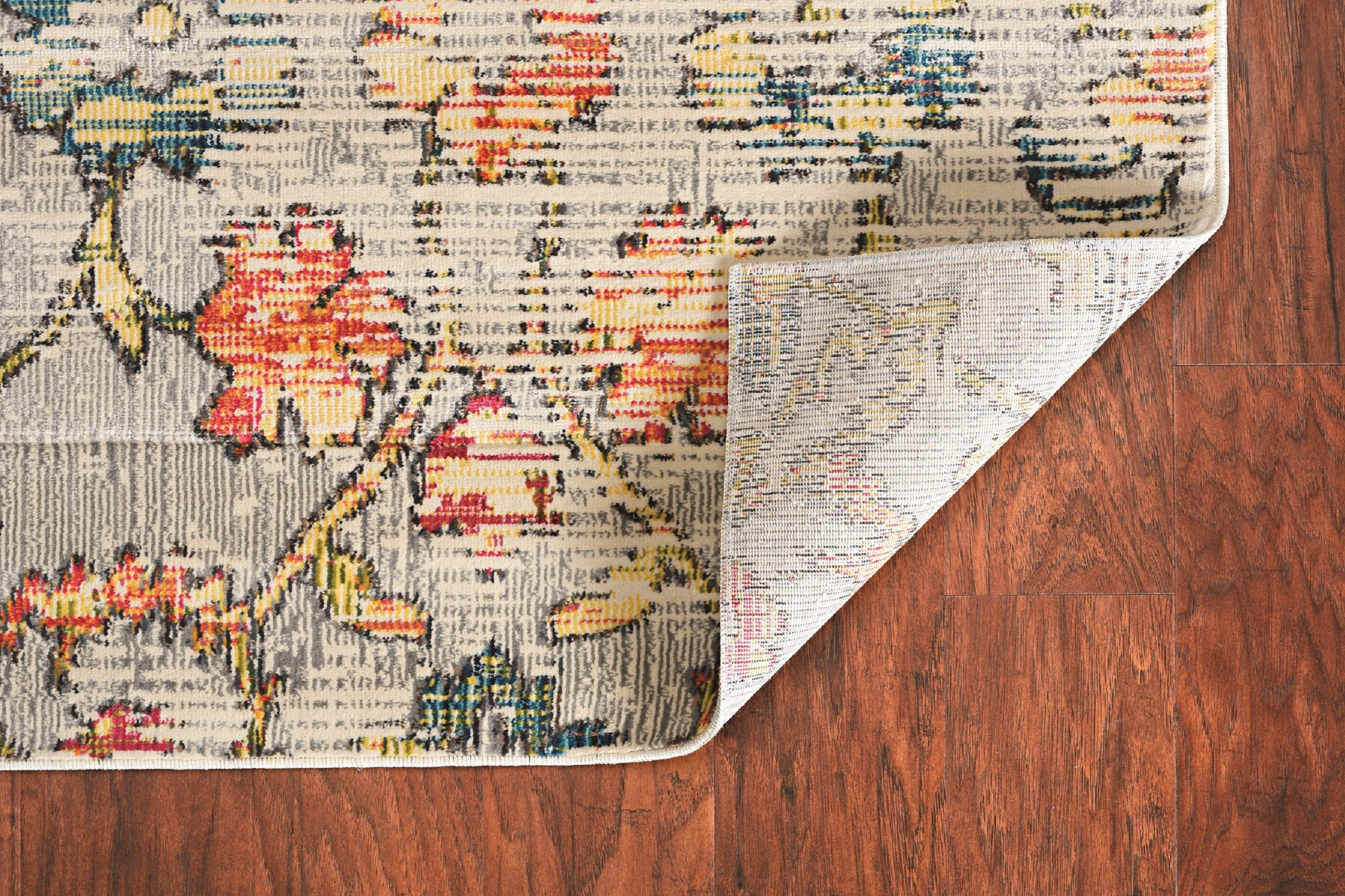 39" X 59" Grey Polypropelene Rug