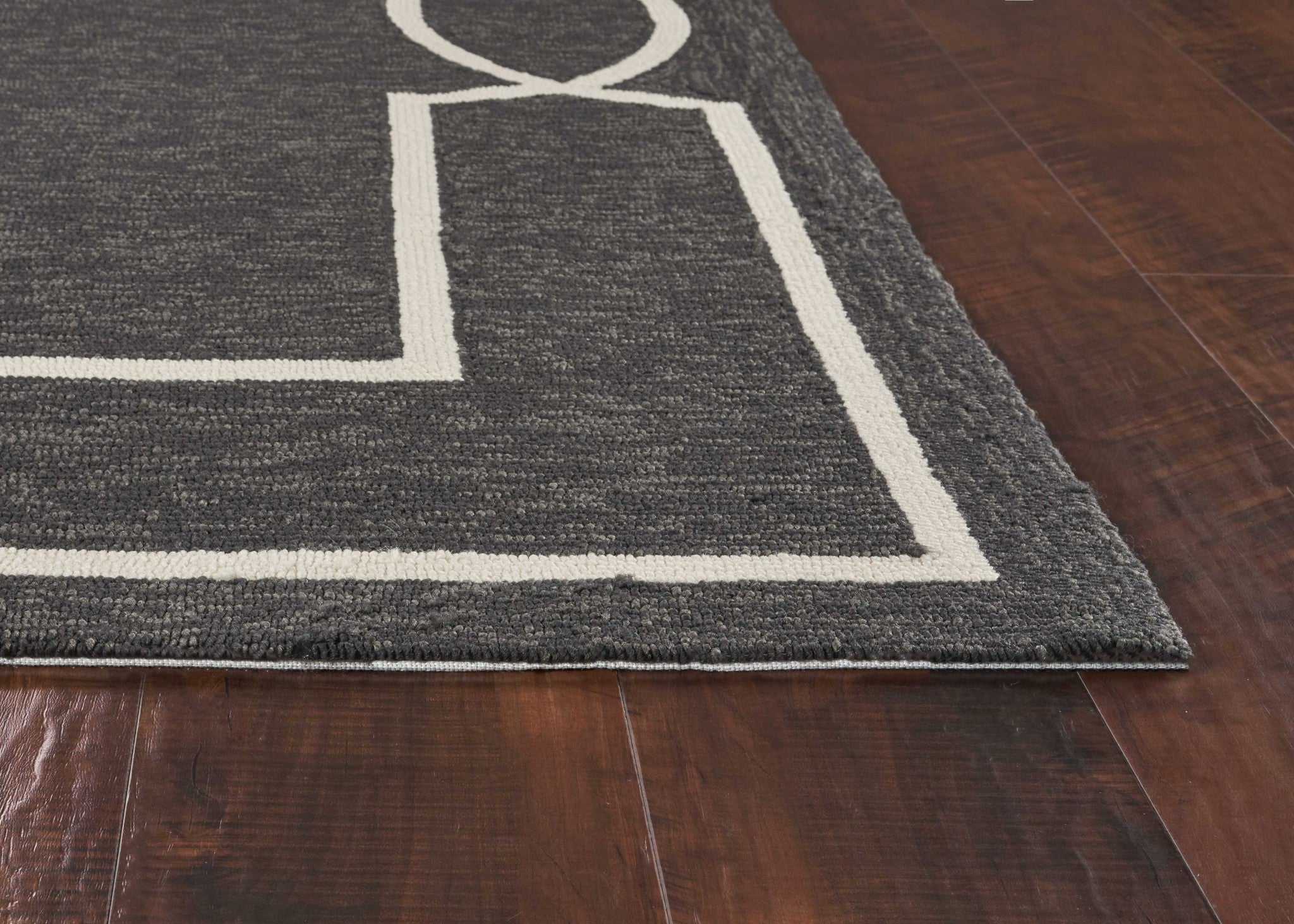21" X 34" Onyx Polypropelene Rug