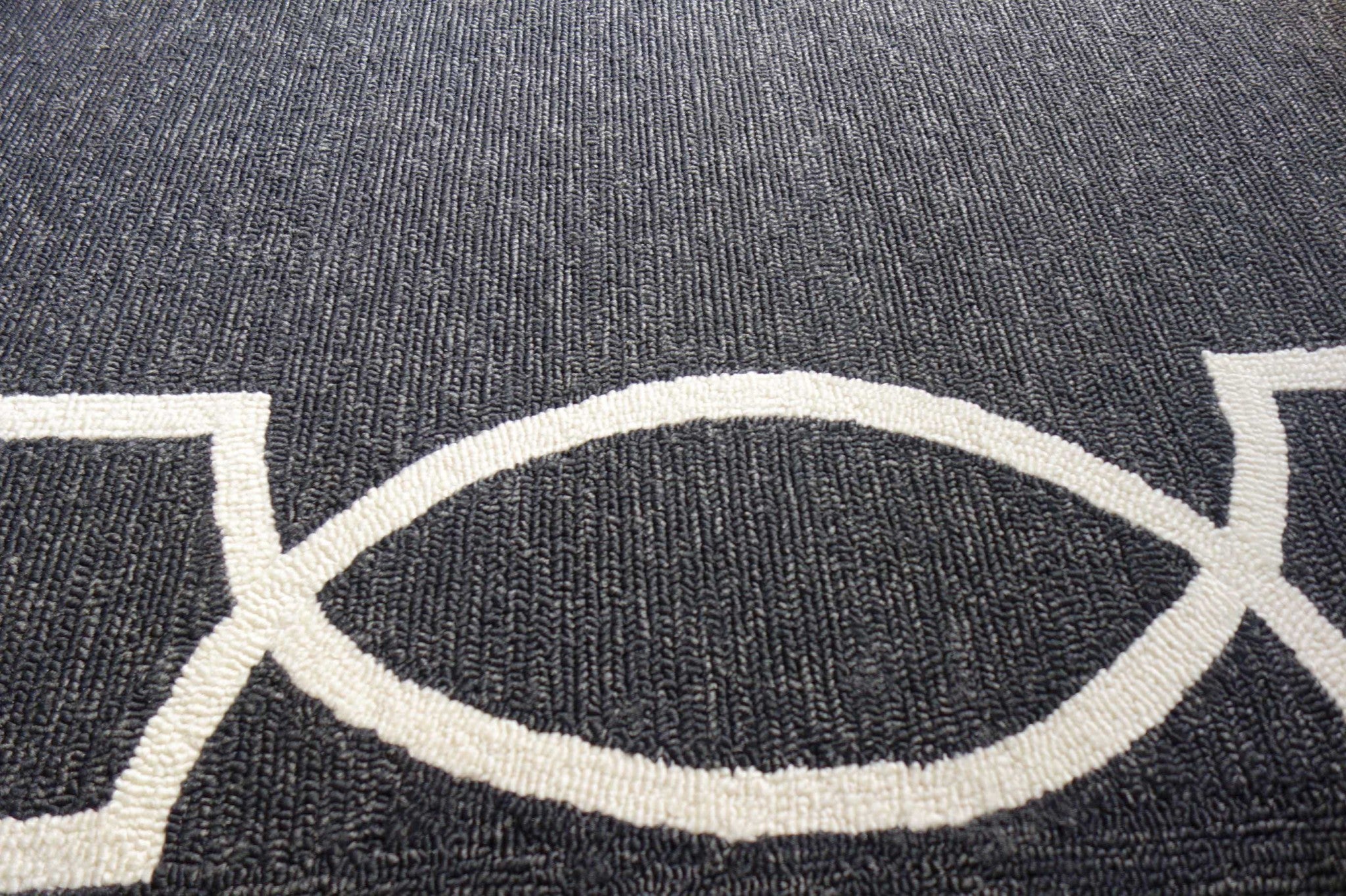 21" X 34" Onyx Polypropelene Rug