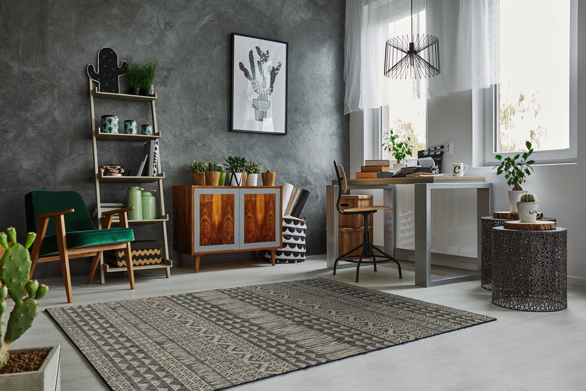 94" X 130" Charcoal Polypropylene Rug