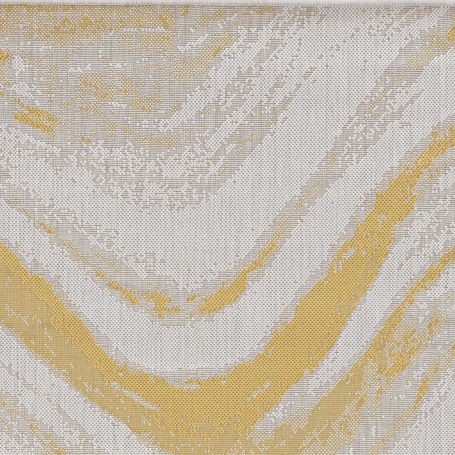 94" X 130" Ivory or Gold Polypropylene Rug
