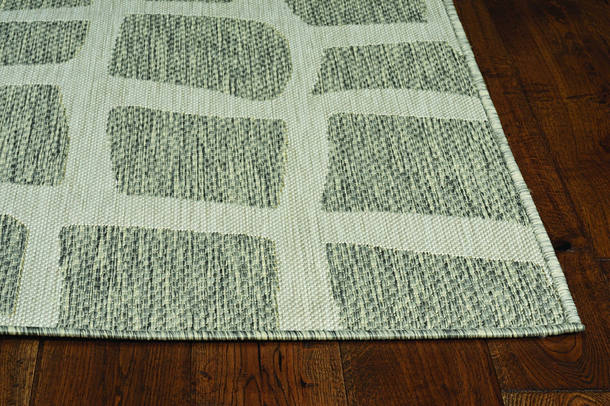 47" X 31" Ivory or Grey Polypropylene Rug