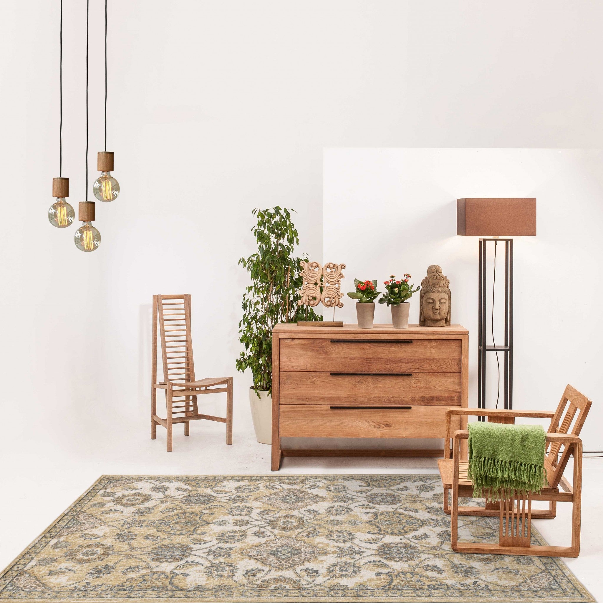 91" X 130" Ivory  Sand Wool Rug