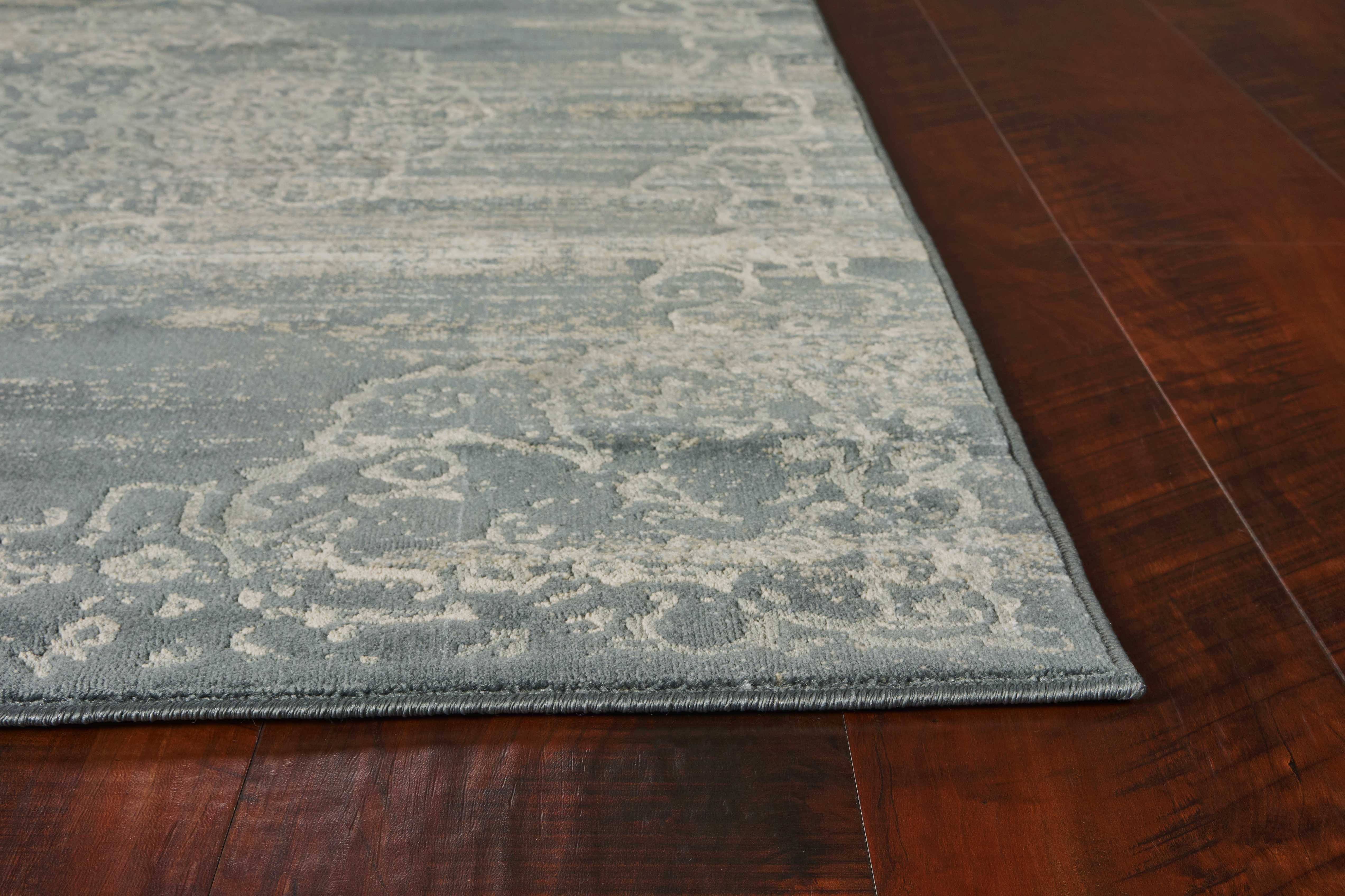 108" X 156" Ivory  Polypropelene Rug