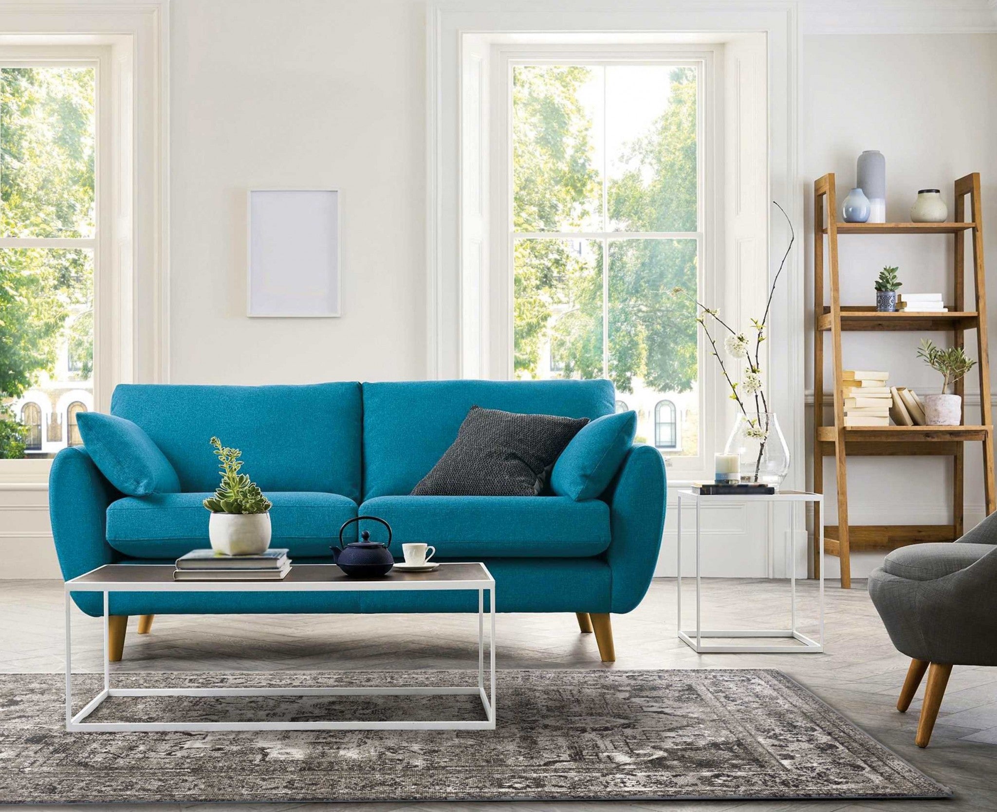 63" X 91" Grey Polypropelene Rug