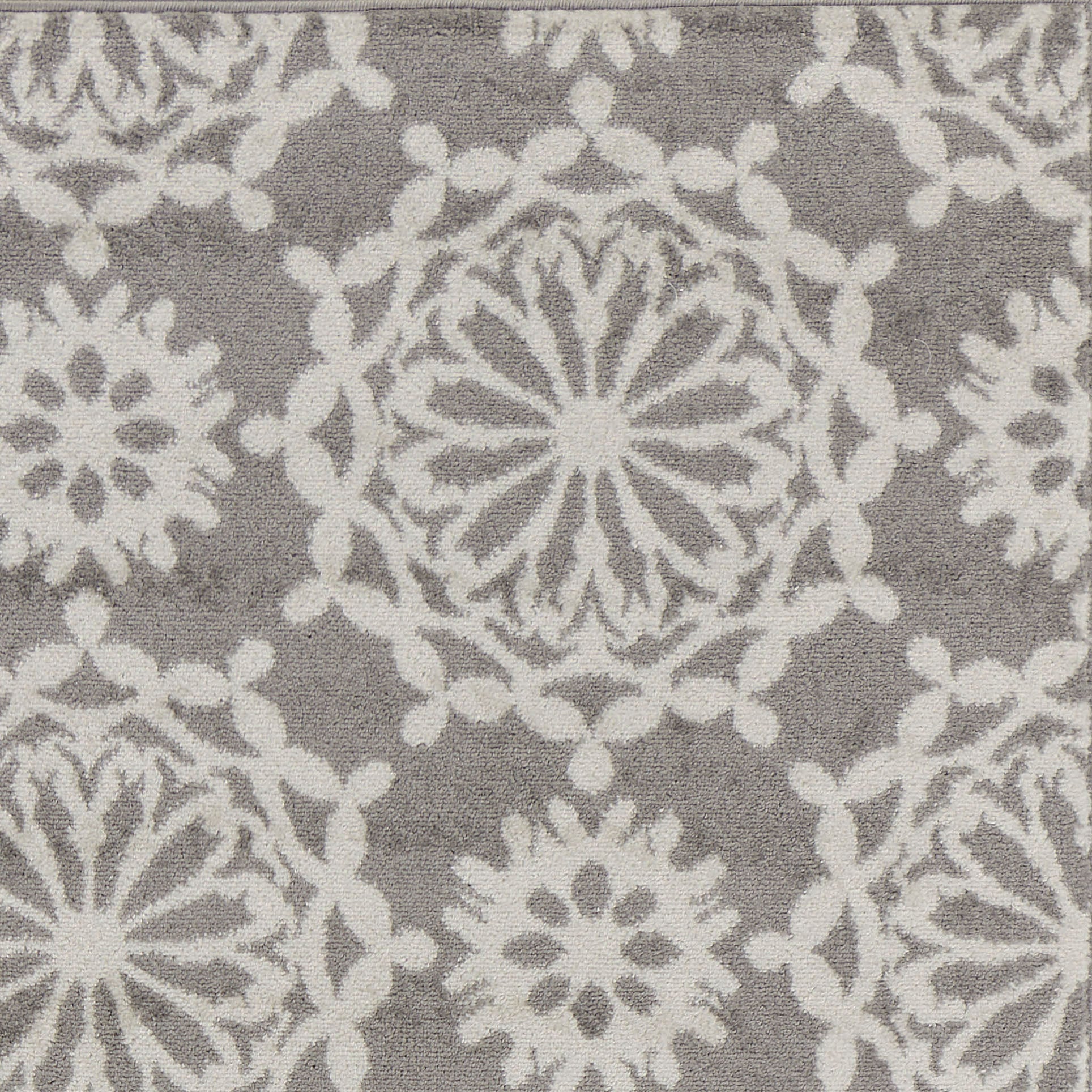63" X 91" Grey or  Ivory  Polypropelene Rug