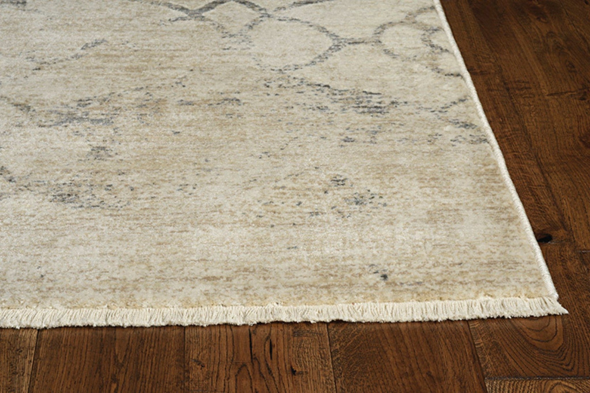 46" X 69" Ivory  Polypropylene Rug