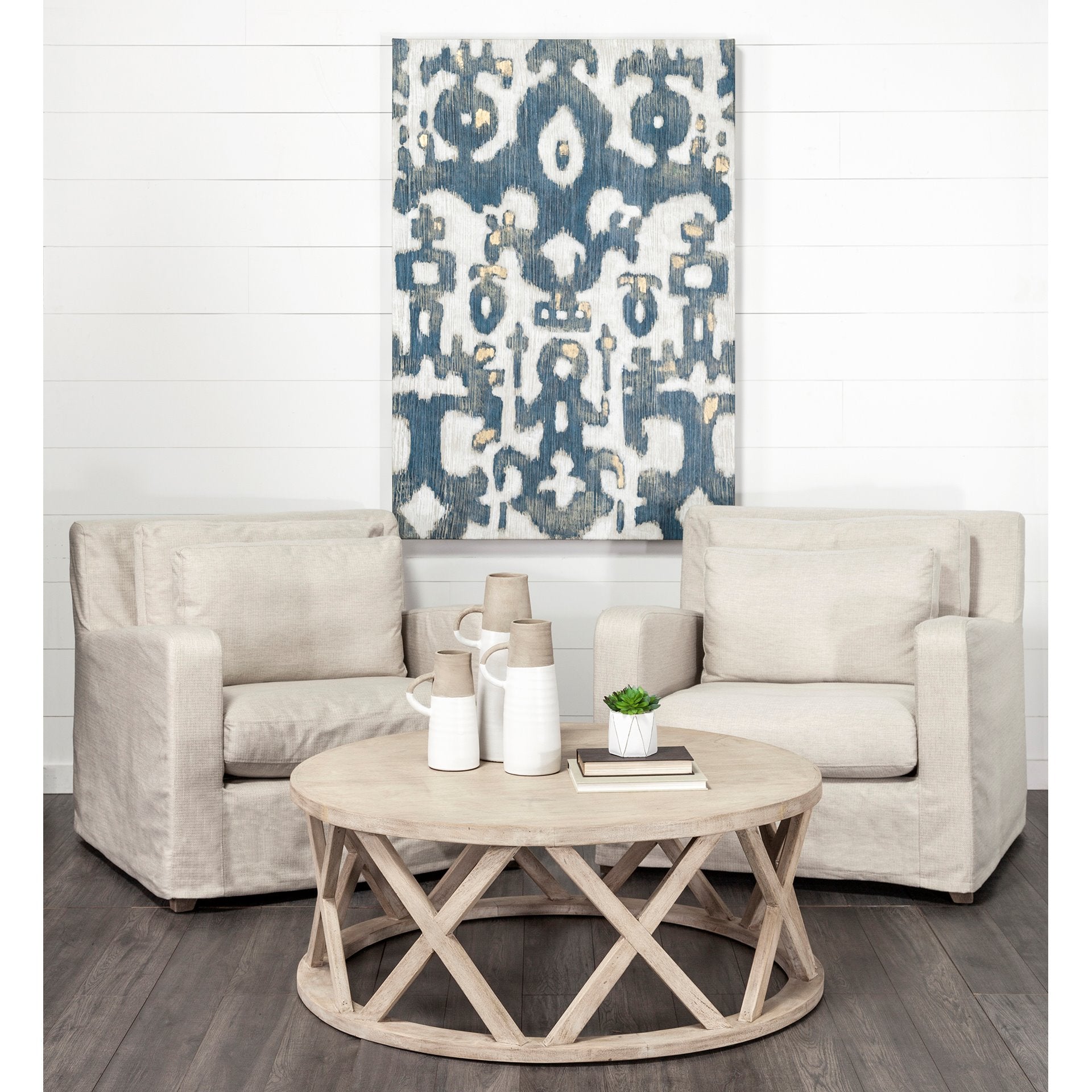 Cream Slipcover Upholstered Fabric Seating  Wide Accent chair w/ Wooden Frame and Legs