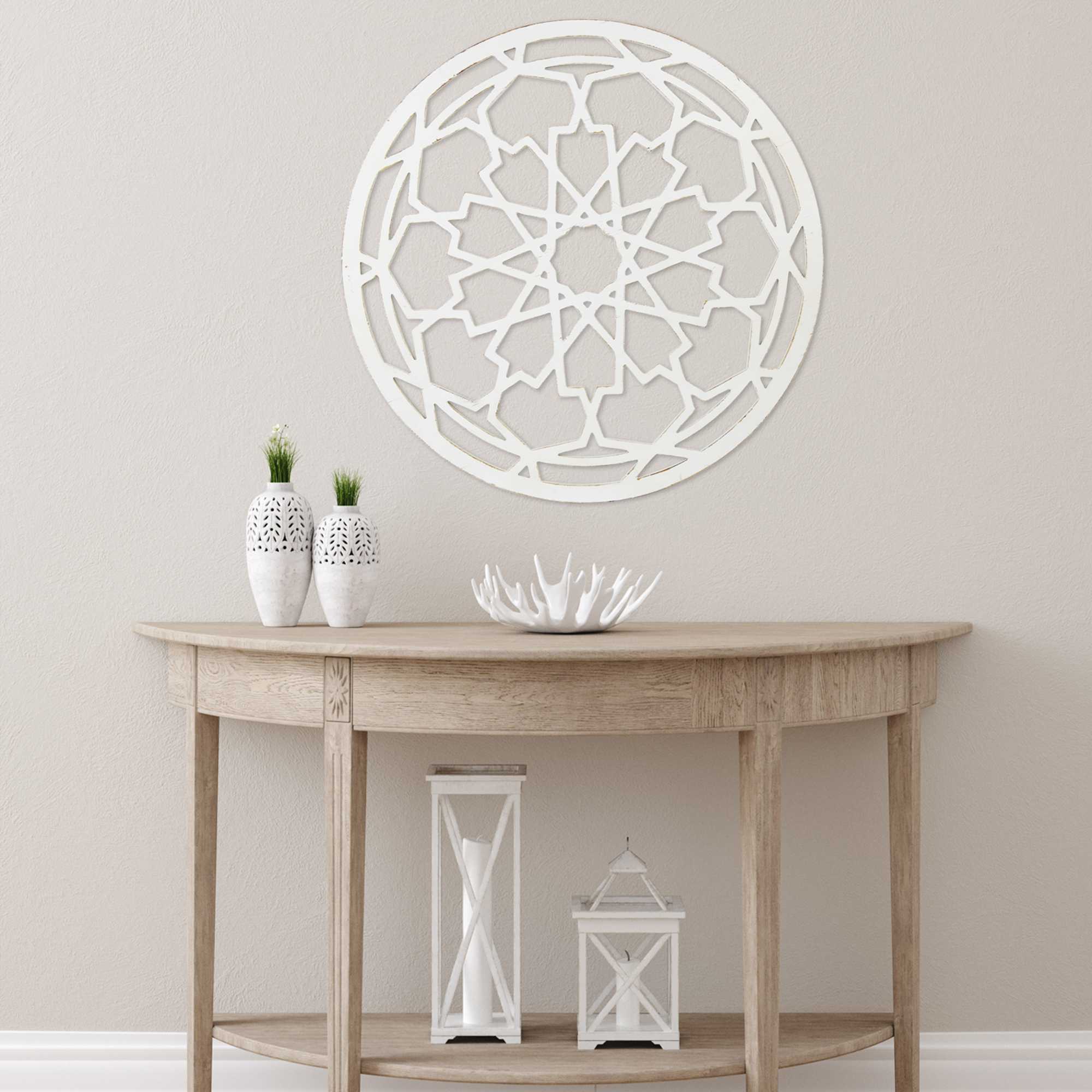 Round-Shaped Medallion Wall Decor in White Distressed Finish