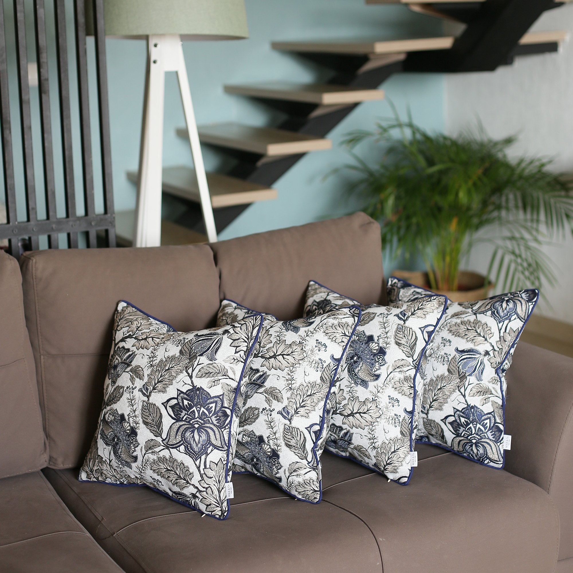 Set of 4 17" Jacquard Weaver Throw Pillow Cover in Blue
