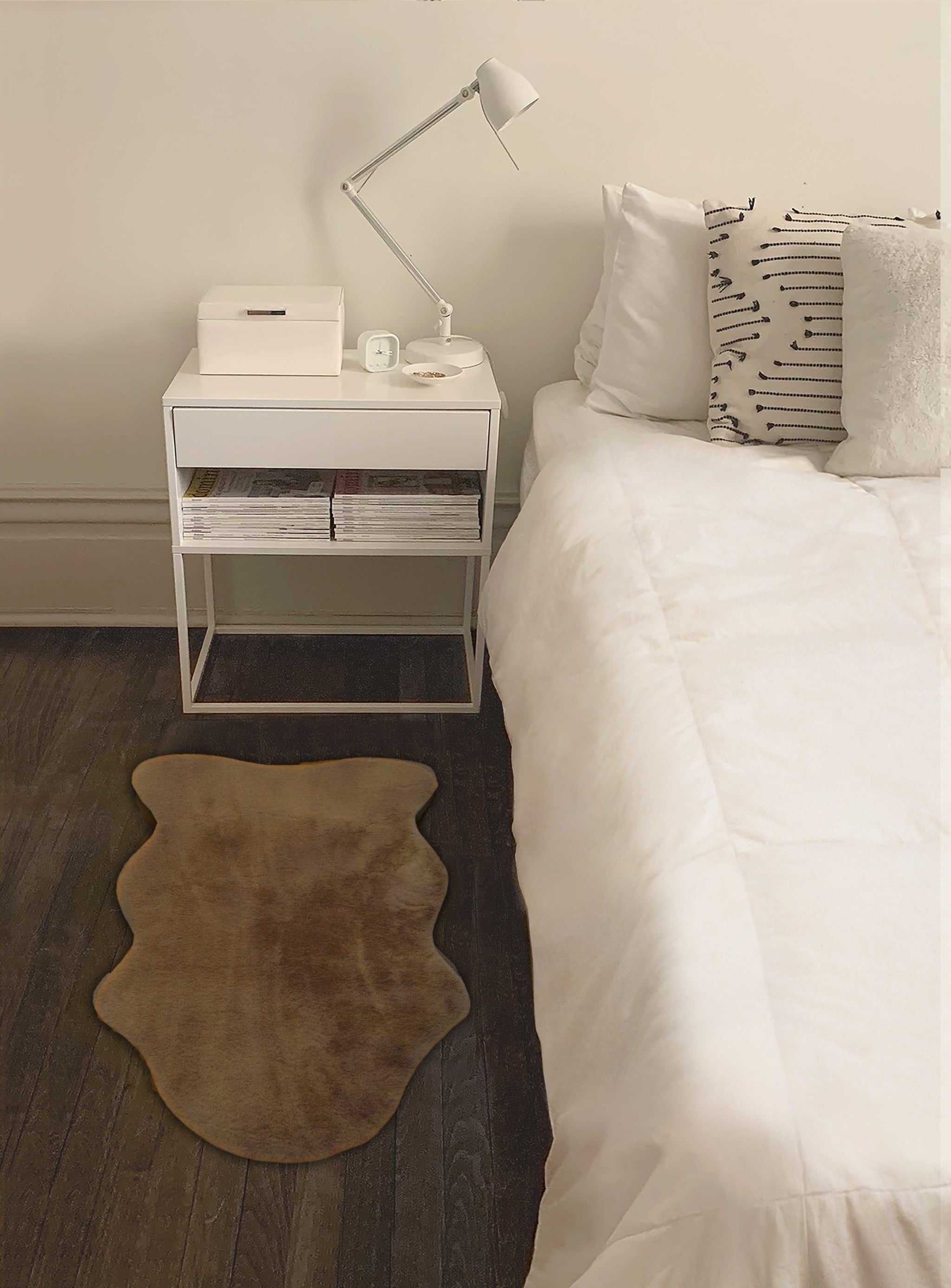 Luxe Faux Rabbit Fur Sheepskin Rug 2 x 3   - Taupe