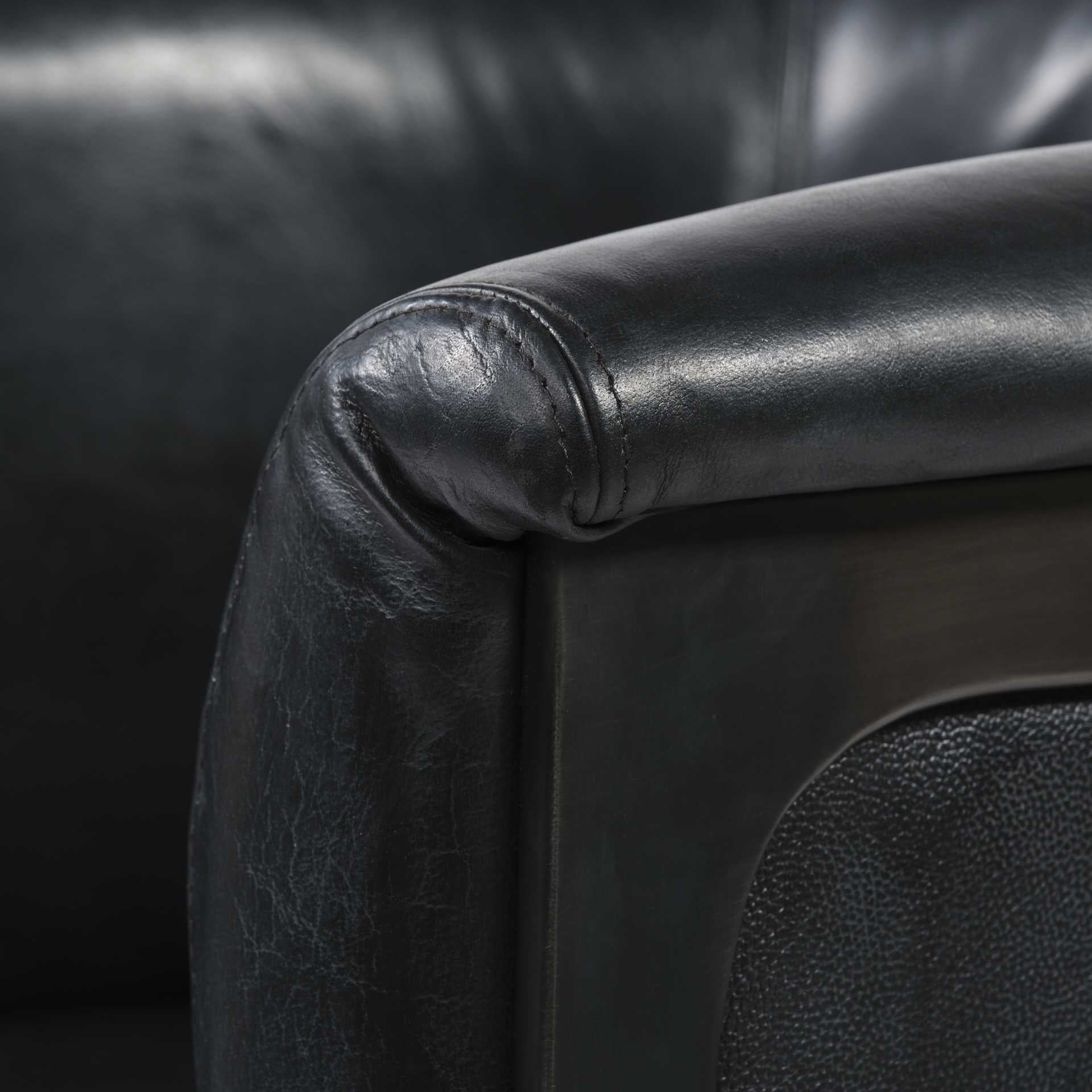 Black Leather Seat Accent Chair with Metal Base Barrel