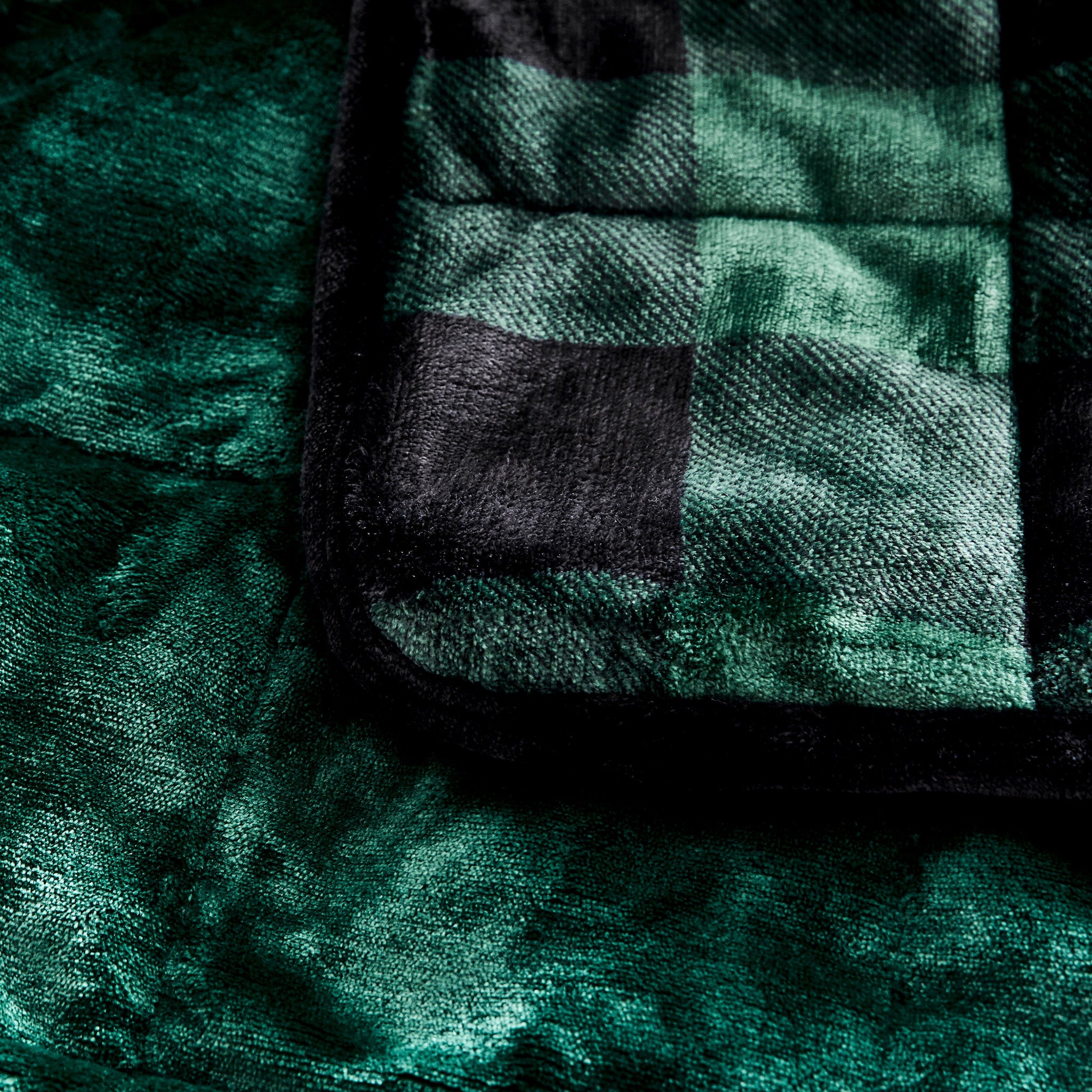 Green Plaid Weighted Velvet and Velvet Throw Blanket